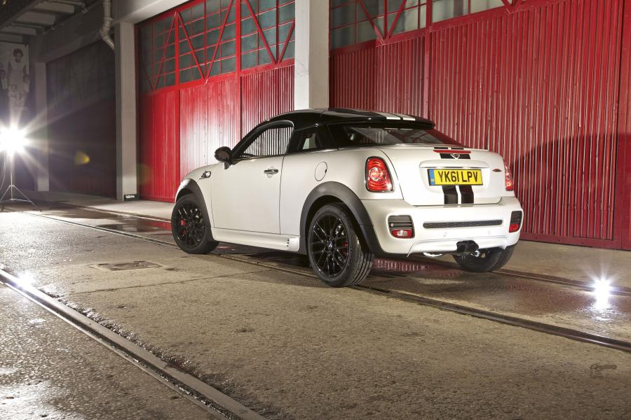  Mini Coupe JCW 2012 года  (фото 104 из 173)
